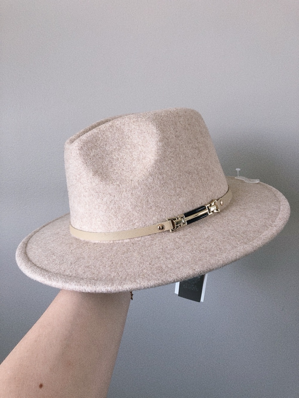 Vince Camuto Beige Wide-Brim Hat with Gold Accent country western boho hat